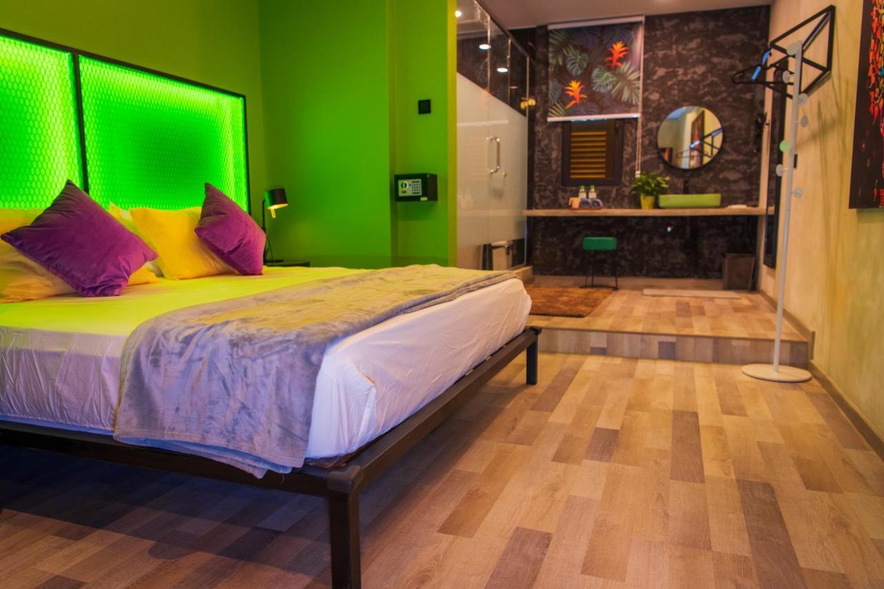 Attic Hotel جورج تاون المظهر الخارجي الصورة
